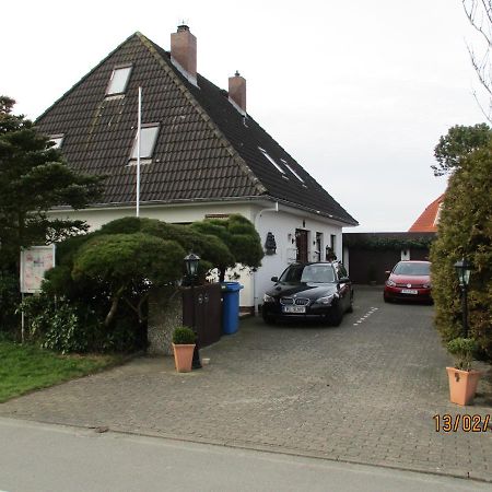 Апартаменты Haus Mit Lilie Und Rose Westerdeichstrich Экстерьер фото